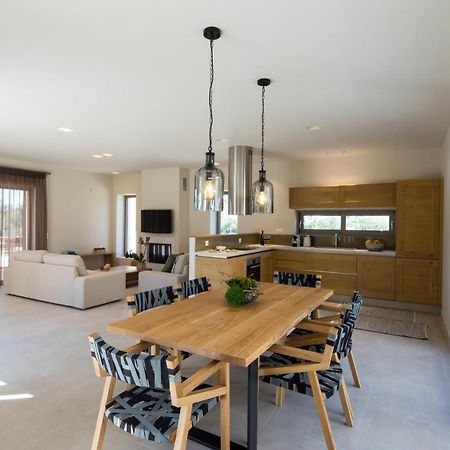Almyra Villas Halikounas ภายนอก รูปภาพ