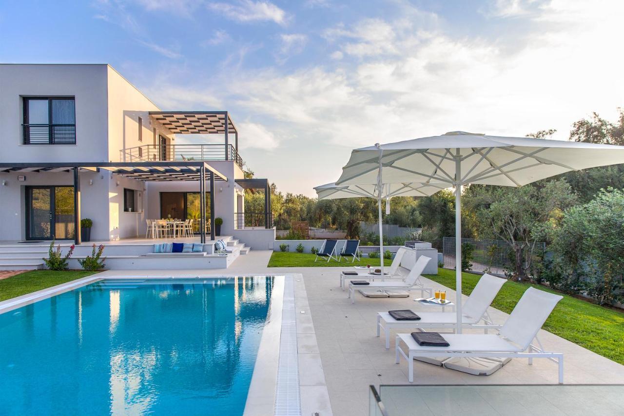 Almyra Villas Halikounas ภายนอก รูปภาพ