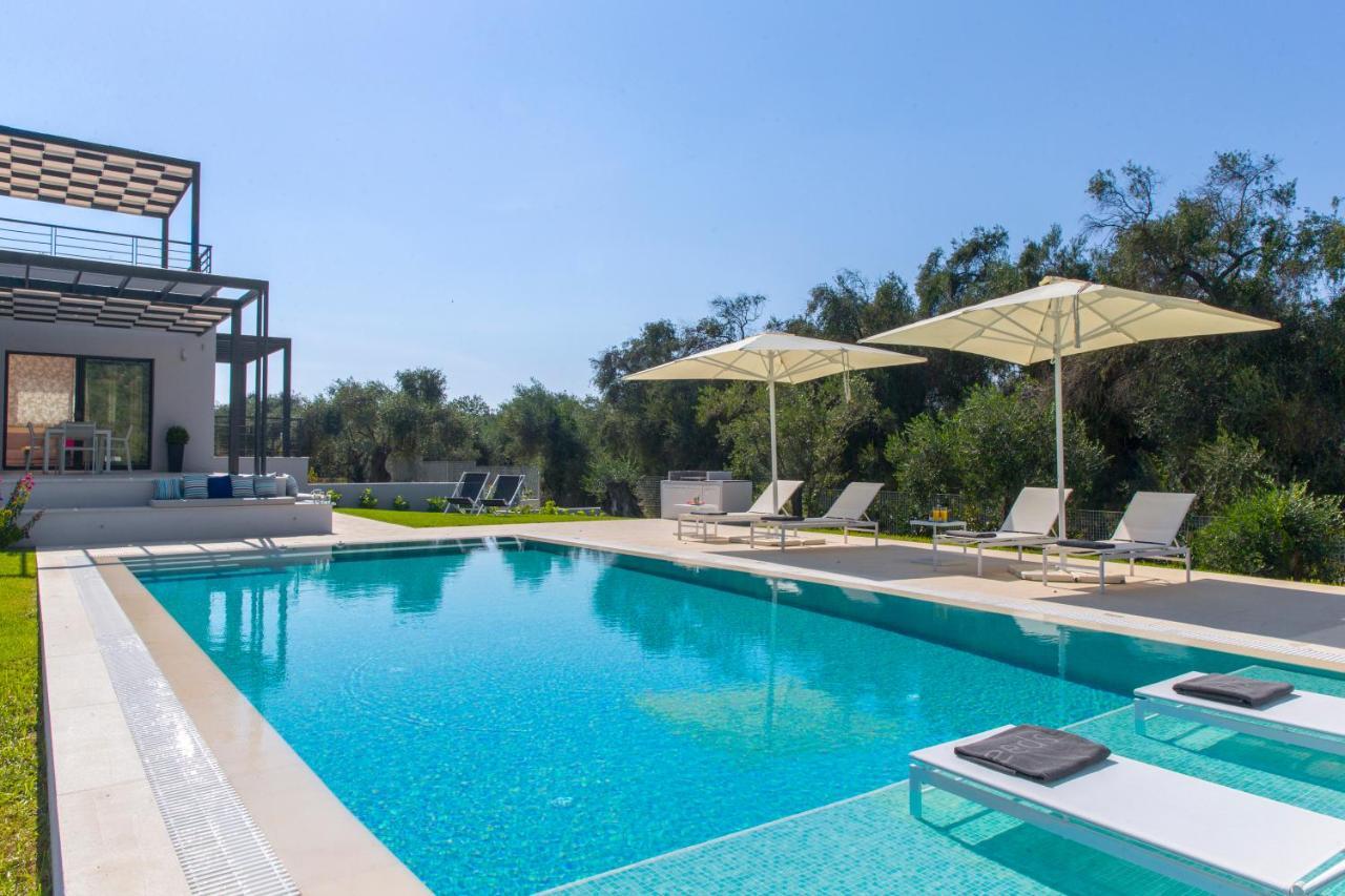 Almyra Villas Halikounas ภายนอก รูปภาพ