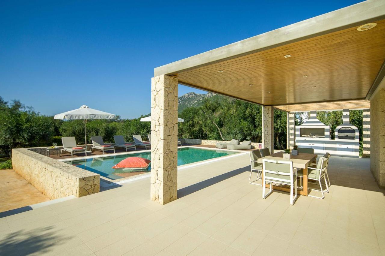 Almyra Villas Halikounas ภายนอก รูปภาพ